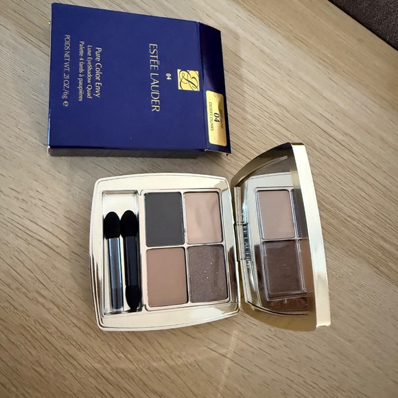 Estée Lauder Eyeshadow Quad - Picture 6 of 7